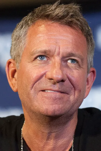 Portrait de Sean Pertwee