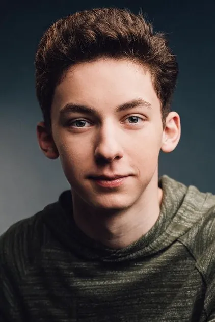 Portrait de Andrew Barth Feldman