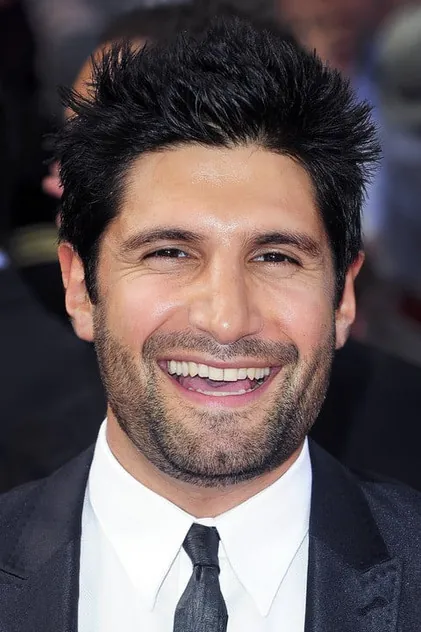 Portrait de Kayvan Novak