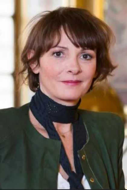 Portrait de Alexandra Alévêque