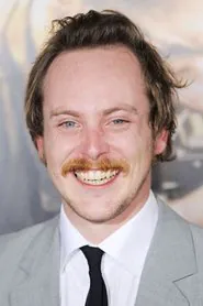 Portrait de Tom Budge
