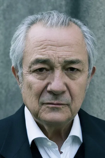 Portrait de Remo Girone