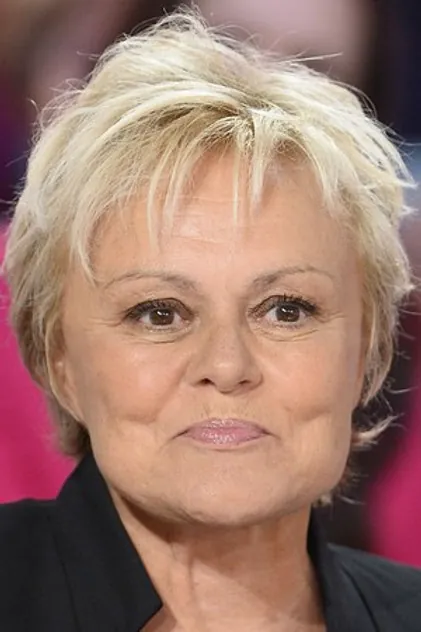 Portrait de Muriel Robin
