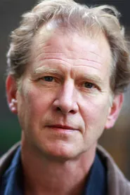 Portrait de James Wilby