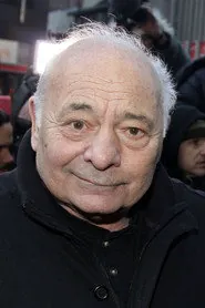 Portrait de Burt Young