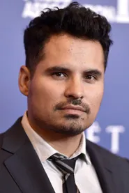 Portrait de Michael Peña