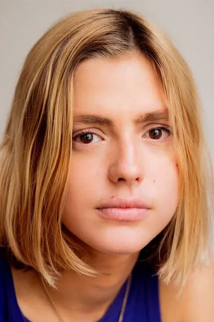 Portrait de Emma Ravier