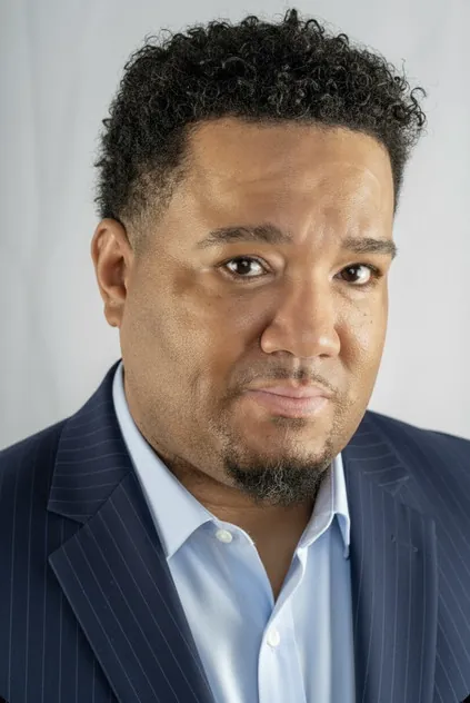 Portrait de Marc T. Lewis