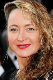 Portrait de Julie Ferrier