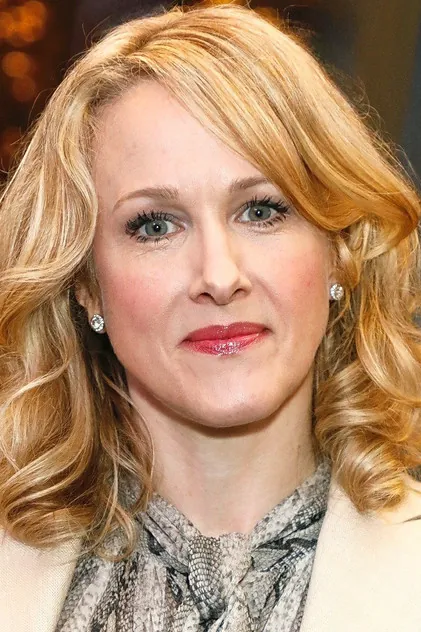 Portrait de Katie Finneran