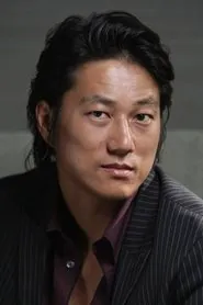 Portrait de Sung Kang