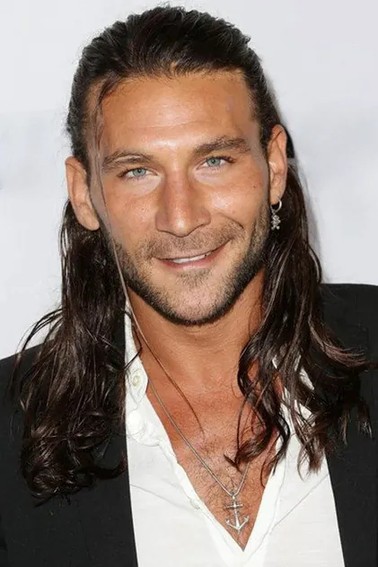 Portrait de Zach McGowan