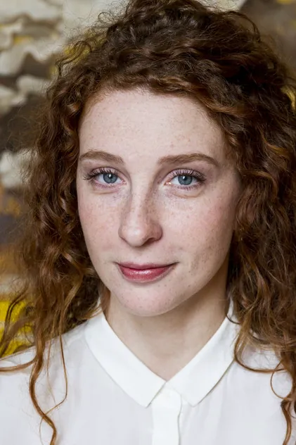 Portrait de Lola Naymark