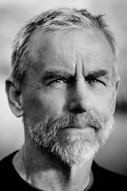 Portrait de David Andrews
