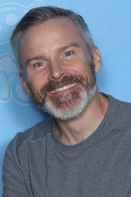 Portrait de Roger Craig Smith