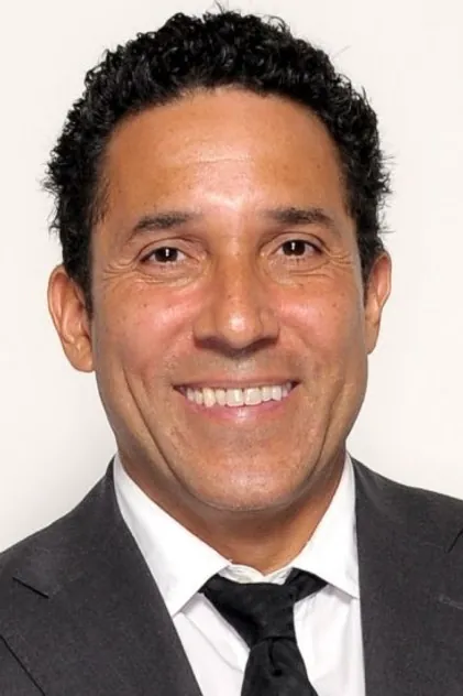 Portrait de Oscar Nuñez