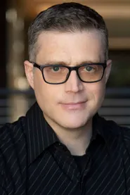 Portrait de Angus MacLane