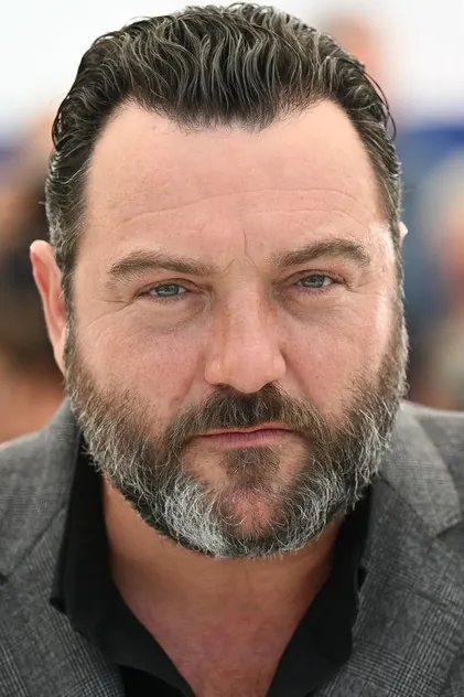 Portrait de Denis Ménochet
