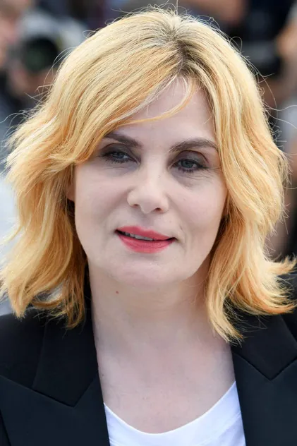 Portrait de Emmanuelle Seigner