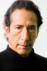 Portrait de Elkin Díaz