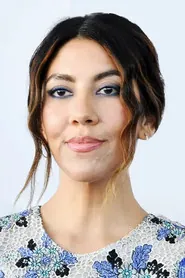 Portrait de Stephanie Beatriz