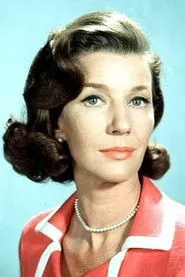 Portrait de Lois Maxwell
