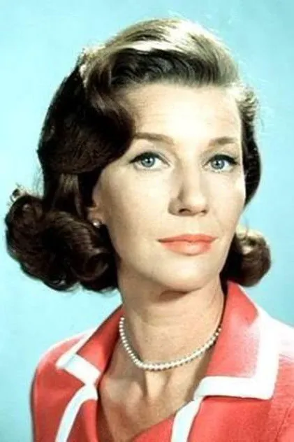 Portrait de Lois Maxwell