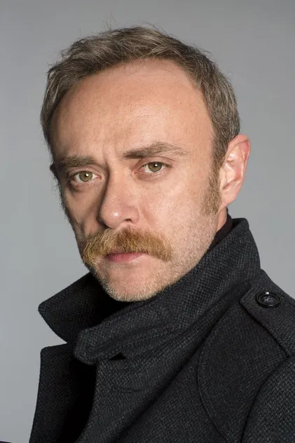 Portrait de Tansu Biçer